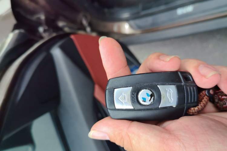 Used BMW X1 2010 sDrive18i Luxury Model Vehicle Key
