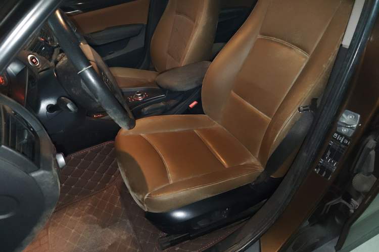 Used BMW X1 2010 sDrive18i Luxury Model Left Front Seat