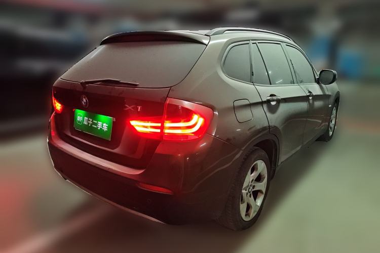 Used BMW X1 2010 sDrive18i Luxury Model Rear Right 45 Deg