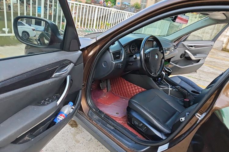 Used BMW X1 2010 sDrive18i Luxury Model Driver Seat