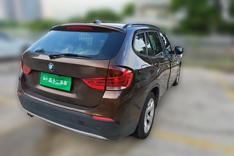 Used BMW X1 2010 sDrive18i Luxury Model Rear Right 45 Deg