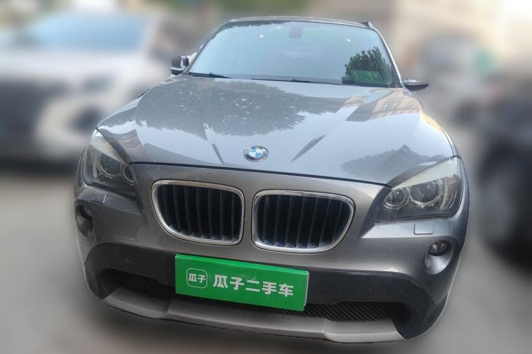 Used BMW X1 2010 xDrive25i Front