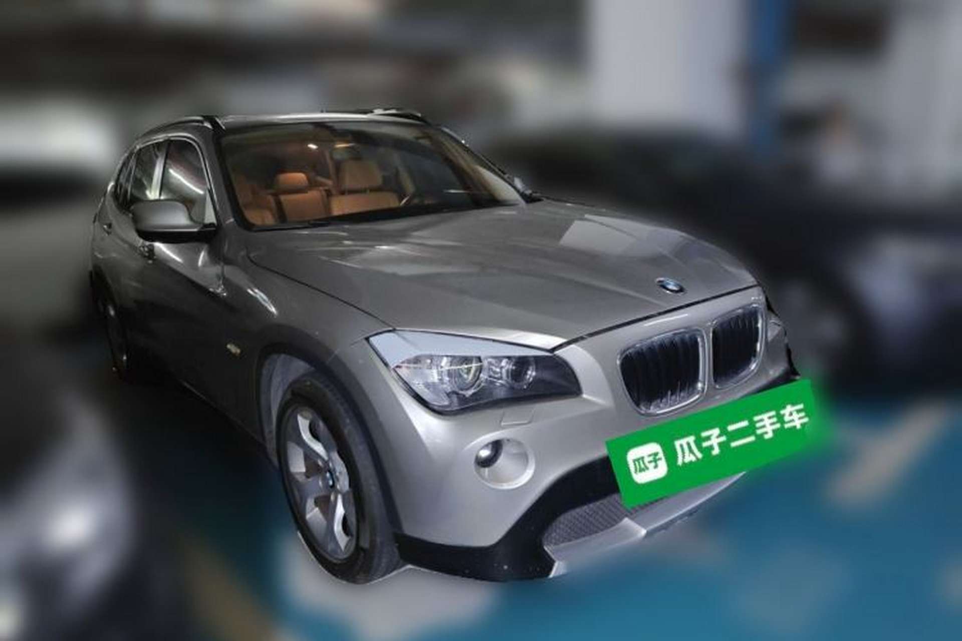 Used BMW X1 2010 sDrive18i Luxury Model Front Right 45 Deg