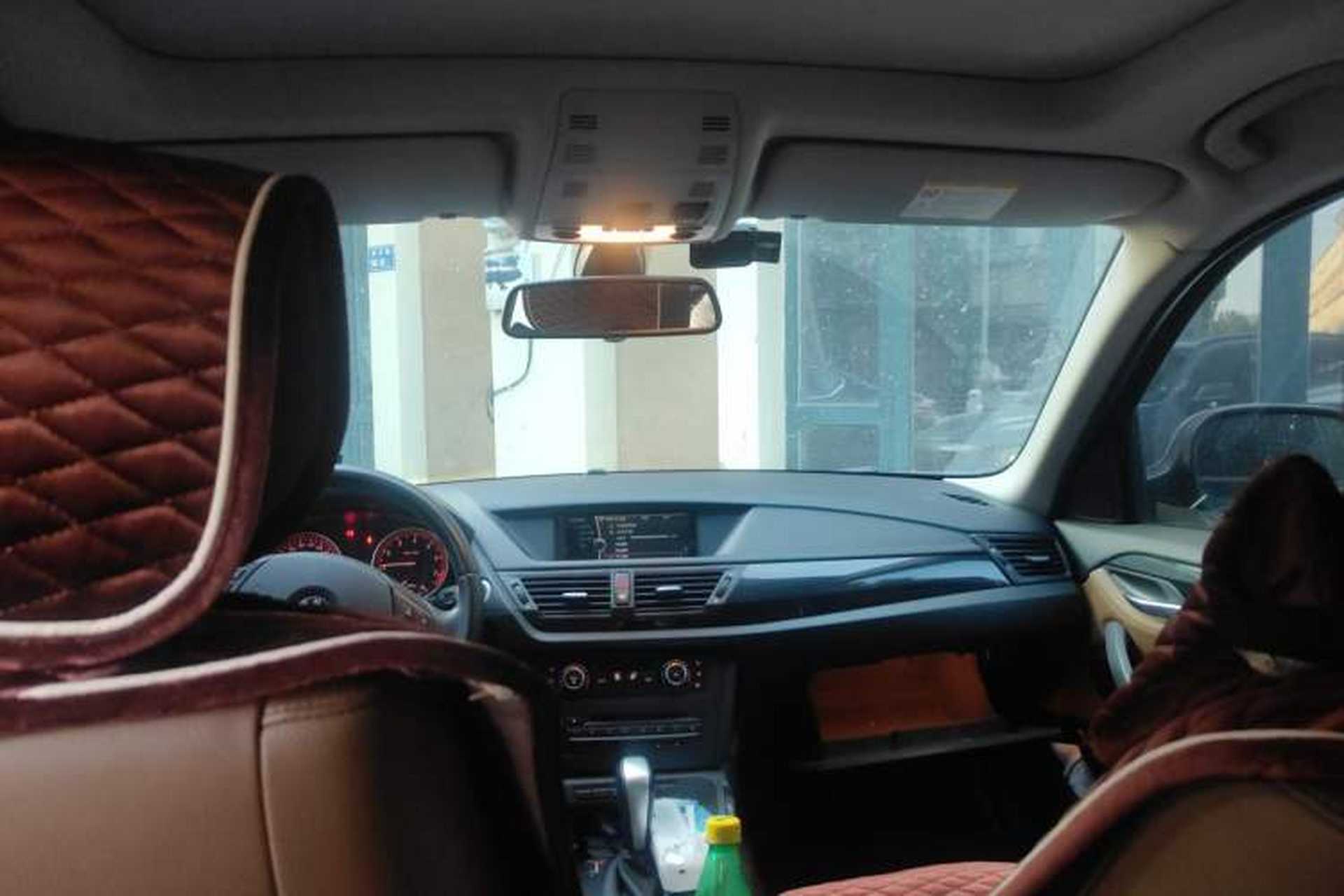 Used BMW X1 2010 xDrive25i Headliner