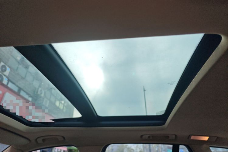 Used BMW X1 2010 sDrive18i Luxury Model Headliner