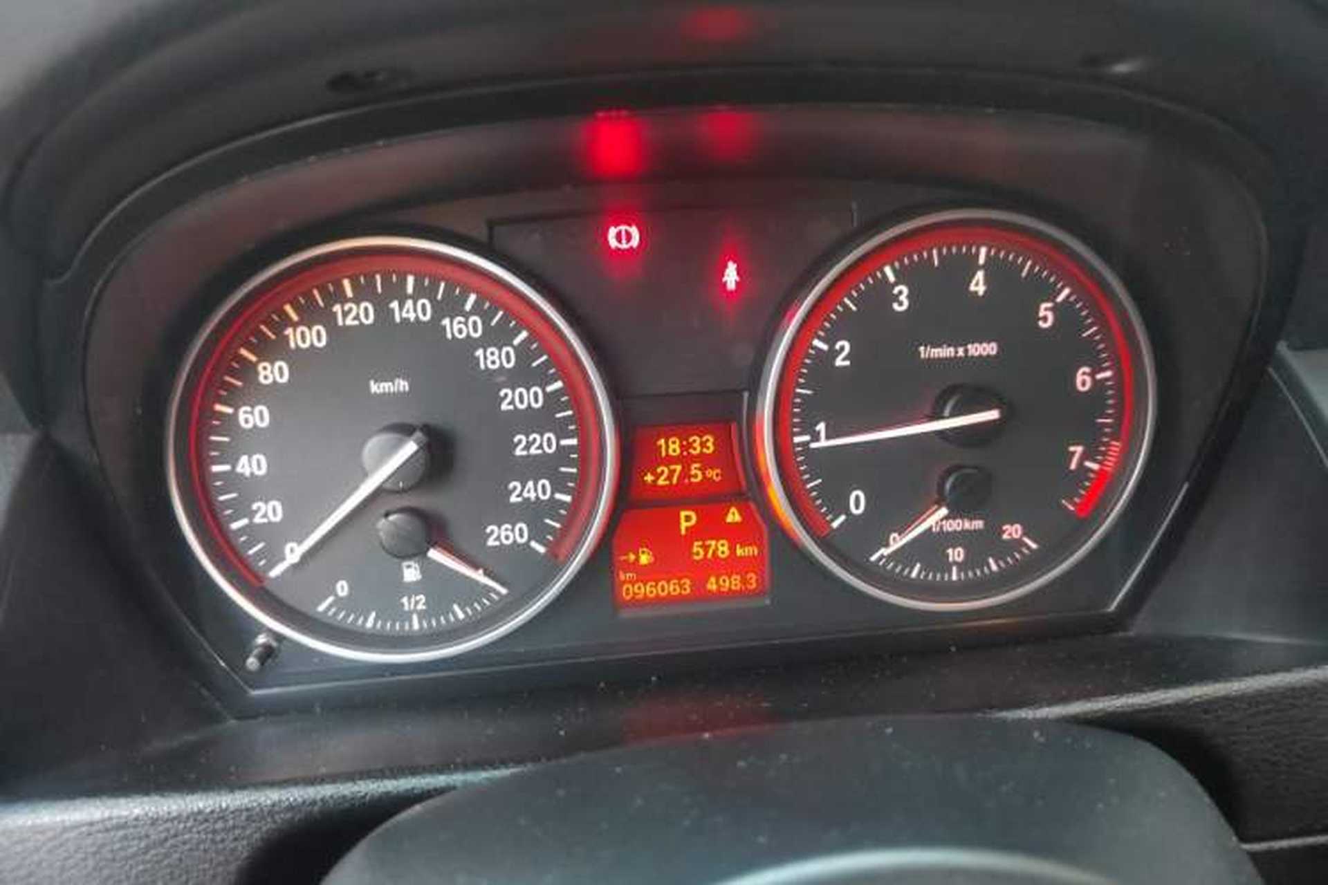 Used BMW X1 2010 xDrive25i Instrument Cluster