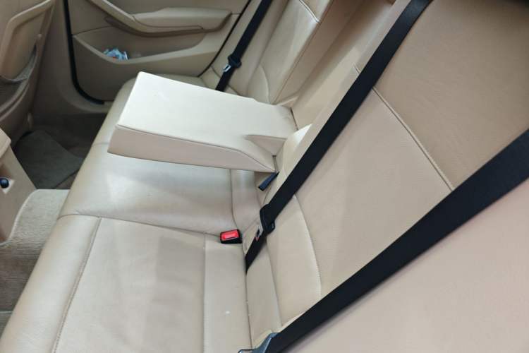 Used BMW X1 2010 sDrive18i Luxury Model Left Rear Seat