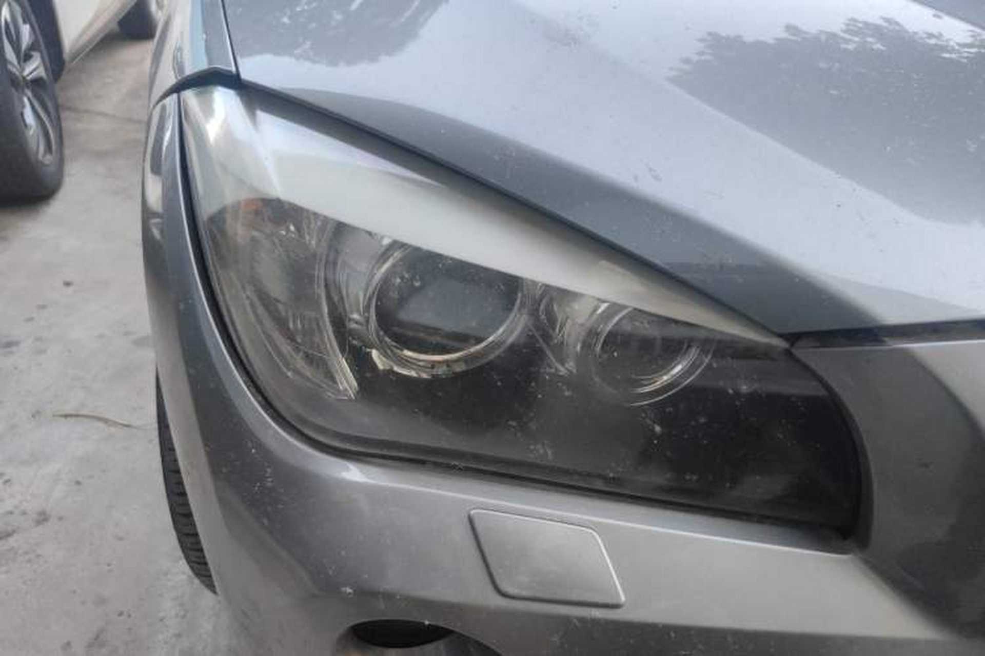 Used BMW X1 2010 xDrive25i Right Front Headlight