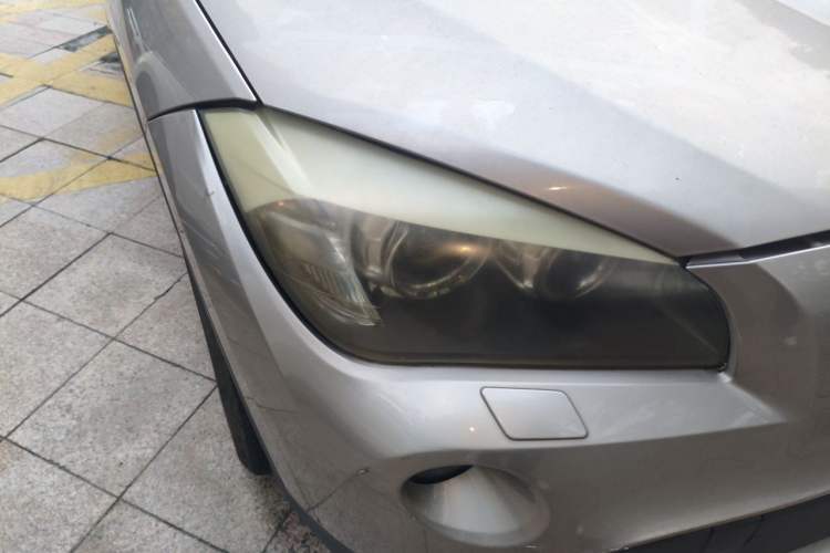 Used BMW X1 2010 sDrive18i Luxury Model Right Front Headlight