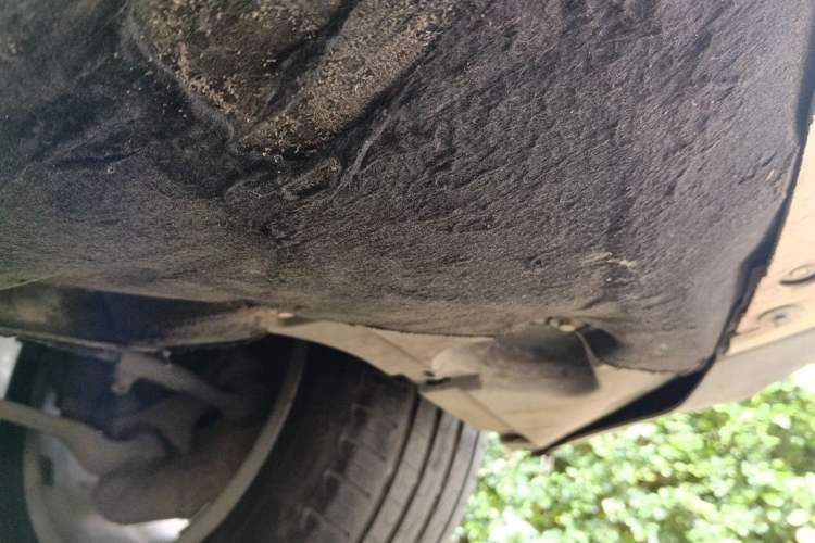 Used BMW X1 2010 sDrive18i Luxury Model Chassis Front Left