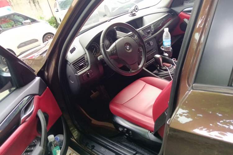 Used BMW X1 2010 sDrive18i Luxury Model Driver Seat