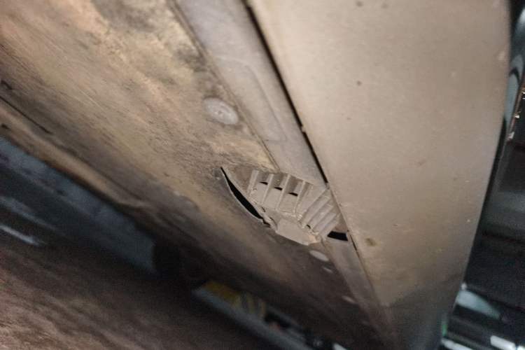 Used BMW X1 2010 xDrive25i Chassis Front Left