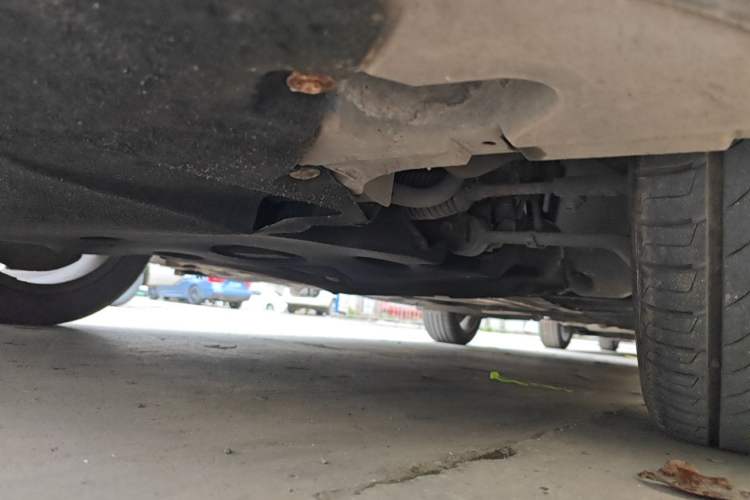 Used BMW X1 2010 sDrive18i Luxury Model Chassis Front Left