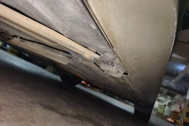 Used BMW X1 2010 xDrive25i Chassis Rear Right