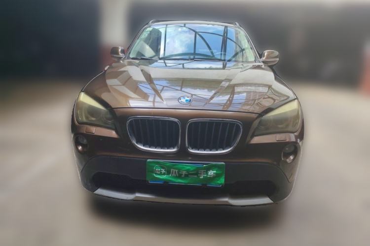Used BMW X1 2010 xDrive25i Front