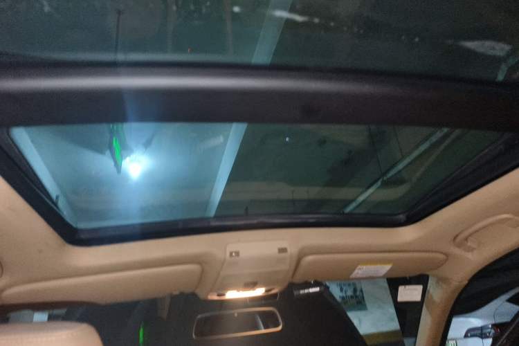 Used BMW X1 2010 xDrive25i Headliner