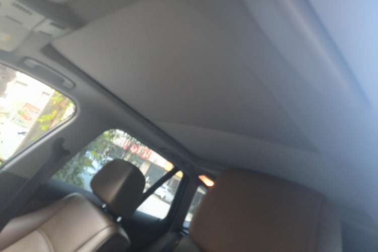 Used BMW X1 2010 sDrive18i Luxury Model Headliner