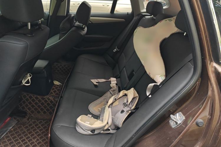 Used BMW X1 2010 sDrive18i Luxury Model Left Rear Seat