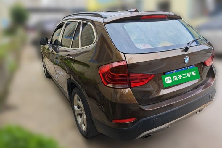 Used BMW X1 2010 sDrive18i Luxury Model Rear Left 45 Deg