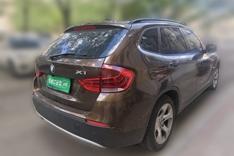 Used BMW X1 2010 sDrive18i Luxury Model Rear Right 45 Deg