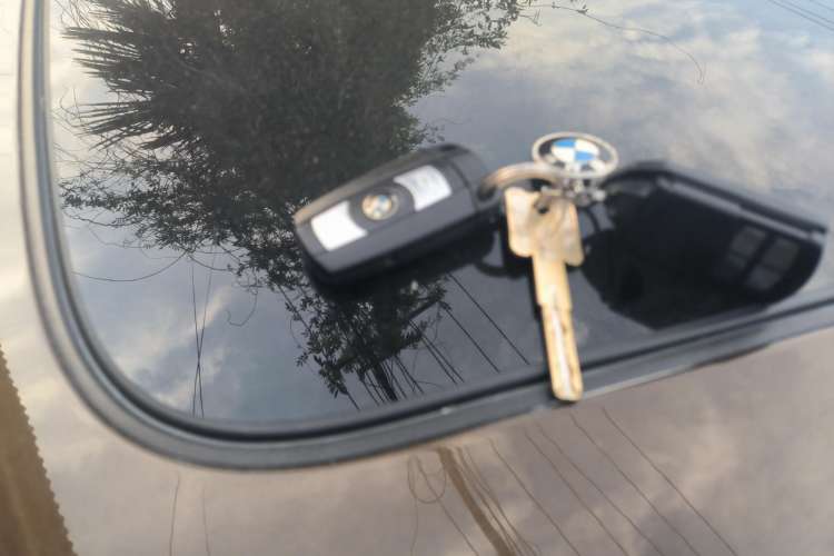 Used BMW X1 2010 sDrive18i Luxury Model Vehicle Key