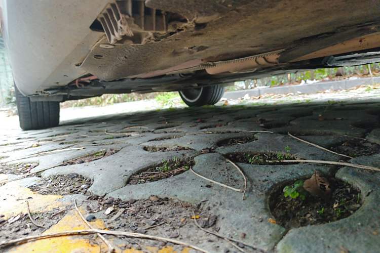Used BMW X1 2010 xDrive28i Chassis Front Right