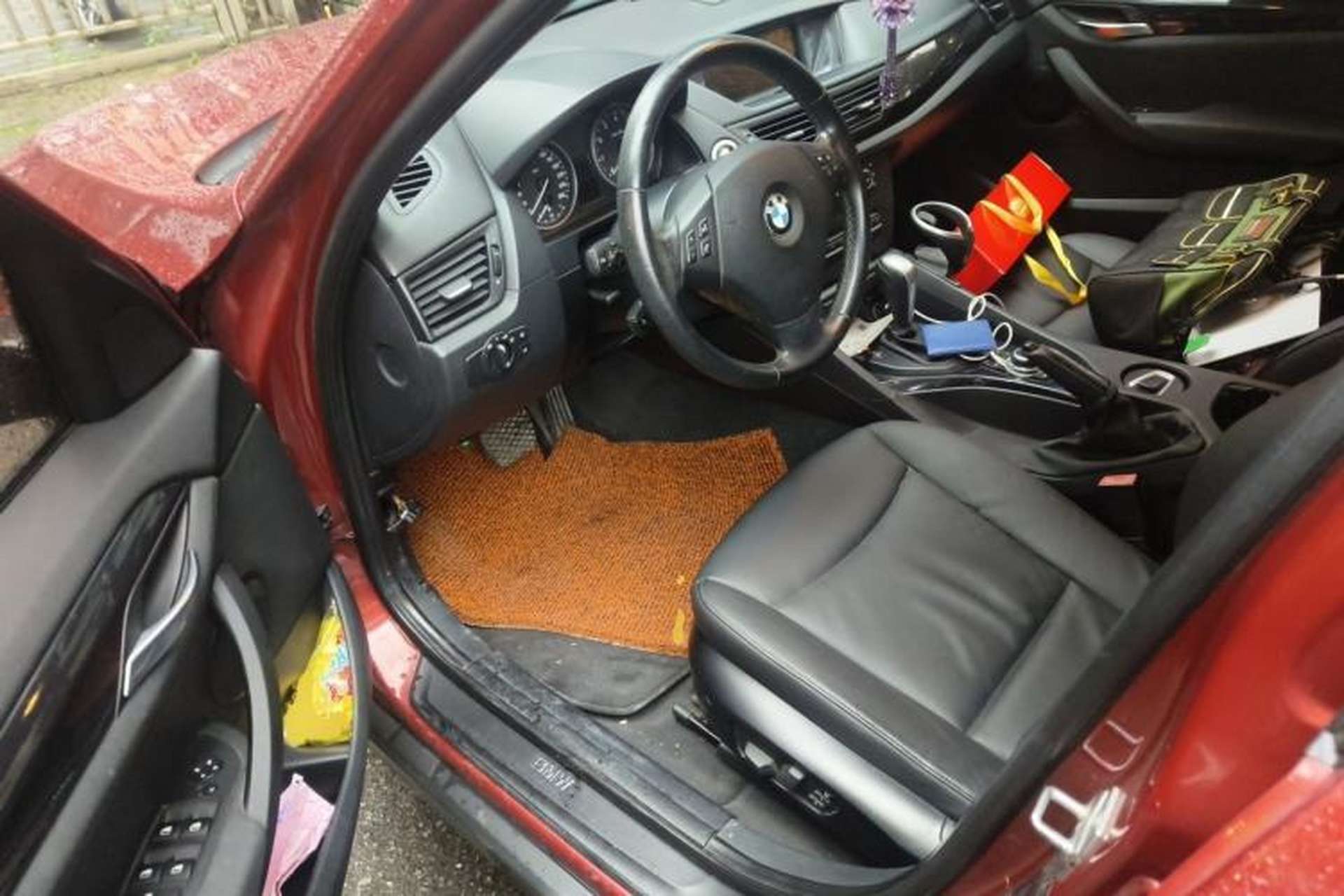 Used BMW X1 2010 xDrive25i Driver Seat