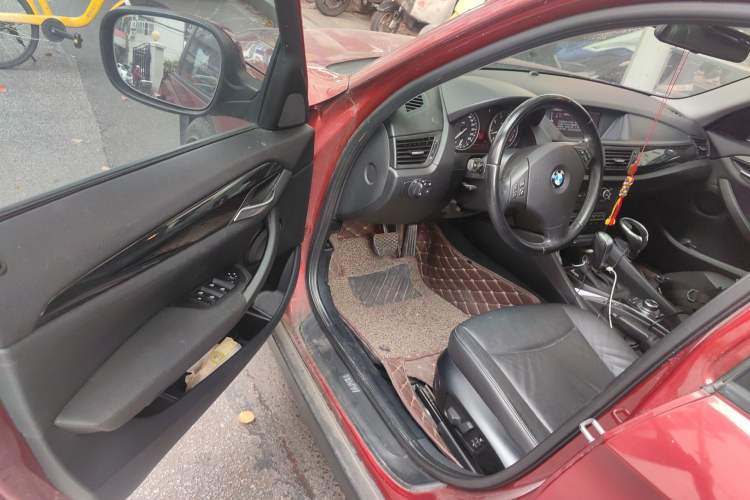 Used BMW X1 2010 sDrive18i Luxury Model Driver Seat