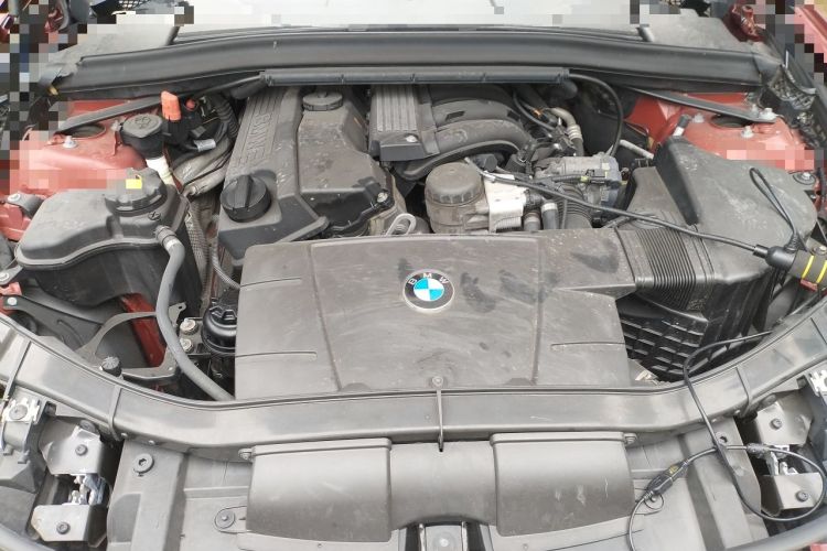 Used BMW X1 2010 sDrive18i Luxury Model Engine Bay