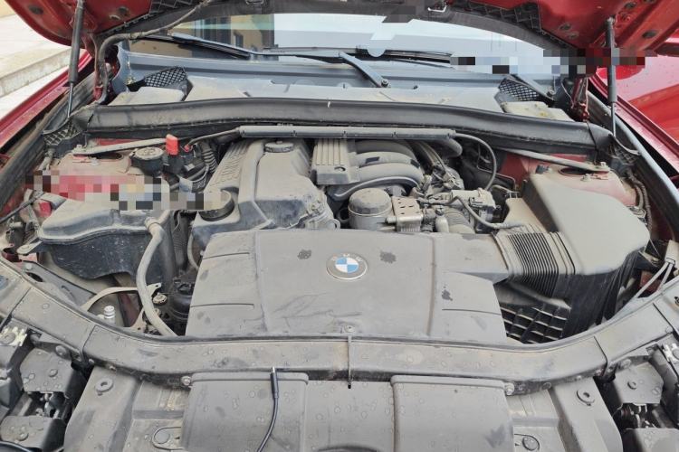 Used BMW X1 2010 sDrive18i Luxury Model Engine Bay