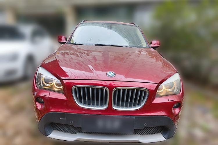 Used BMW X1 2010 xDrive28i Front