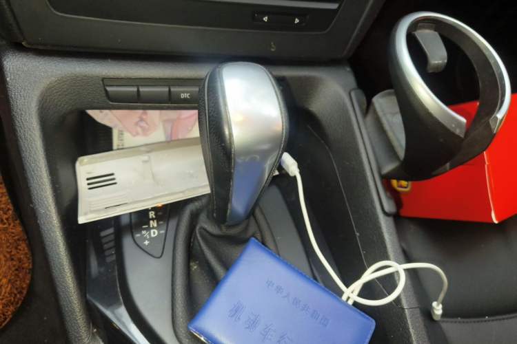 Used BMW X1 2010 xDrive25i Gear Lever