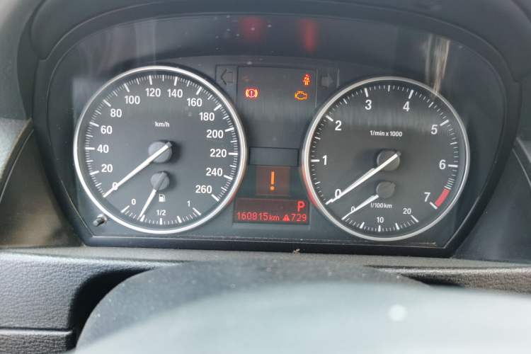 Used BMW X1 2010 sDrive18i Luxury Model Instrument Cluster