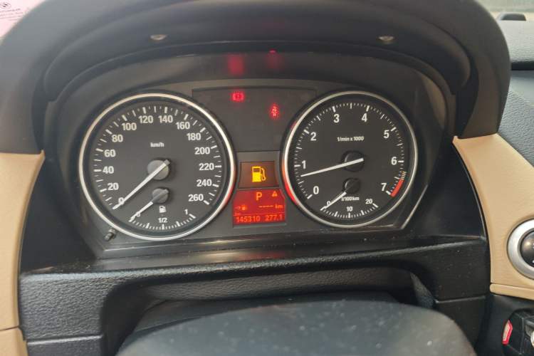 Used BMW X1 2010 sDrive18i Luxury Model Instrument Cluster