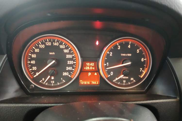 Used BMW X1 2010 xDrive25i Instrument Cluster