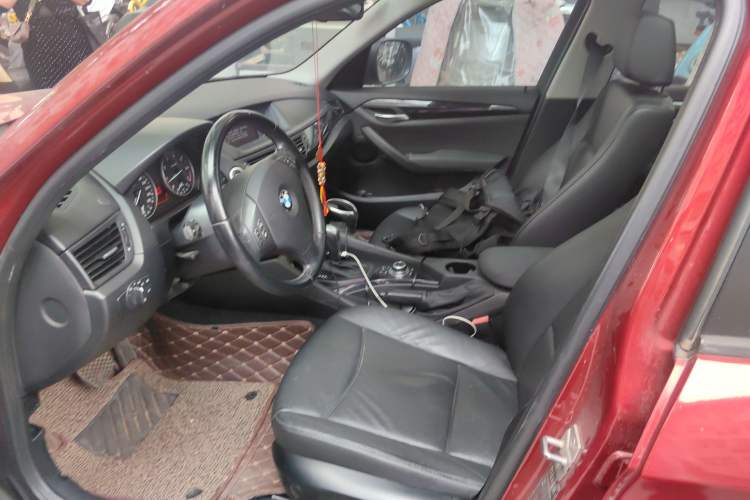 Used BMW X1 2010 sDrive18i Luxury Model Left Front Seat