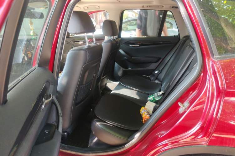 Used BMW X1 2010 sDrive18i Luxury Model Left Rear Seat