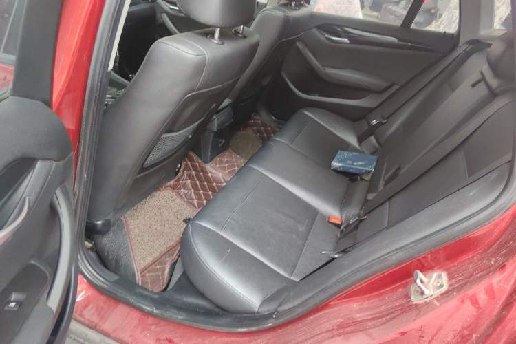 Used BMW X1 2010 sDrive18i Luxury Model Left Rear Seat