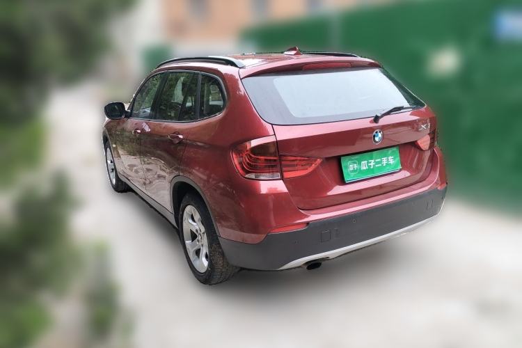 Used BMW X1 2010 sDrive18i Luxury Model Rear Left 45 Deg