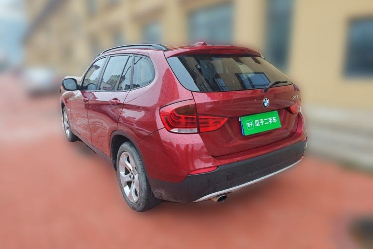 Used BMW X1 2010 sDrive18i Luxury Model Rear Left 45 Deg