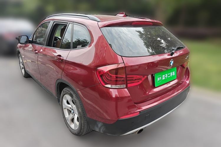 Used BMW X1 2010 sDrive18i Luxury Model Rear Left 45 Deg