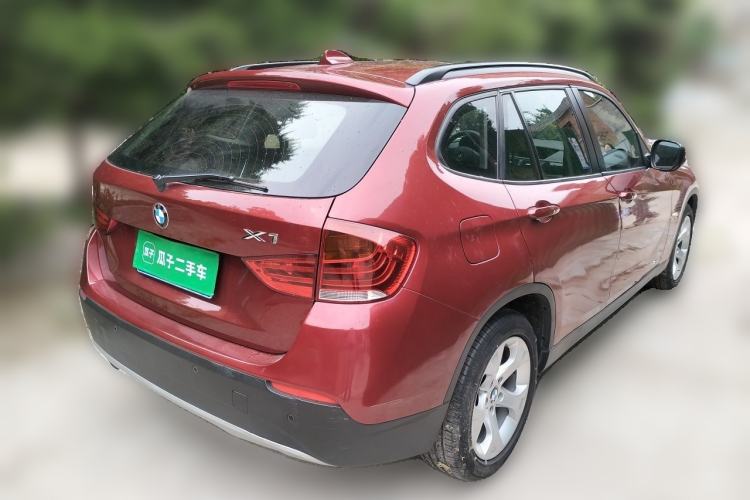Used BMW X1 2010 sDrive18i Luxury Model Rear Right 45 Deg