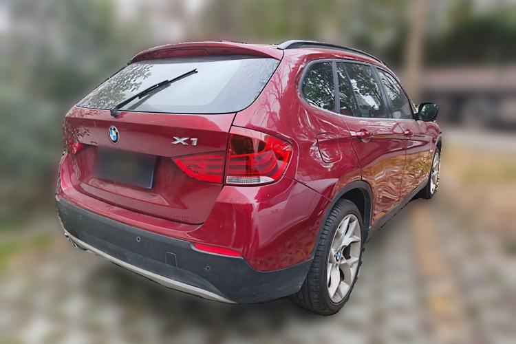 Used BMW X1 2010 xDrive28i Rear Right 45 Deg