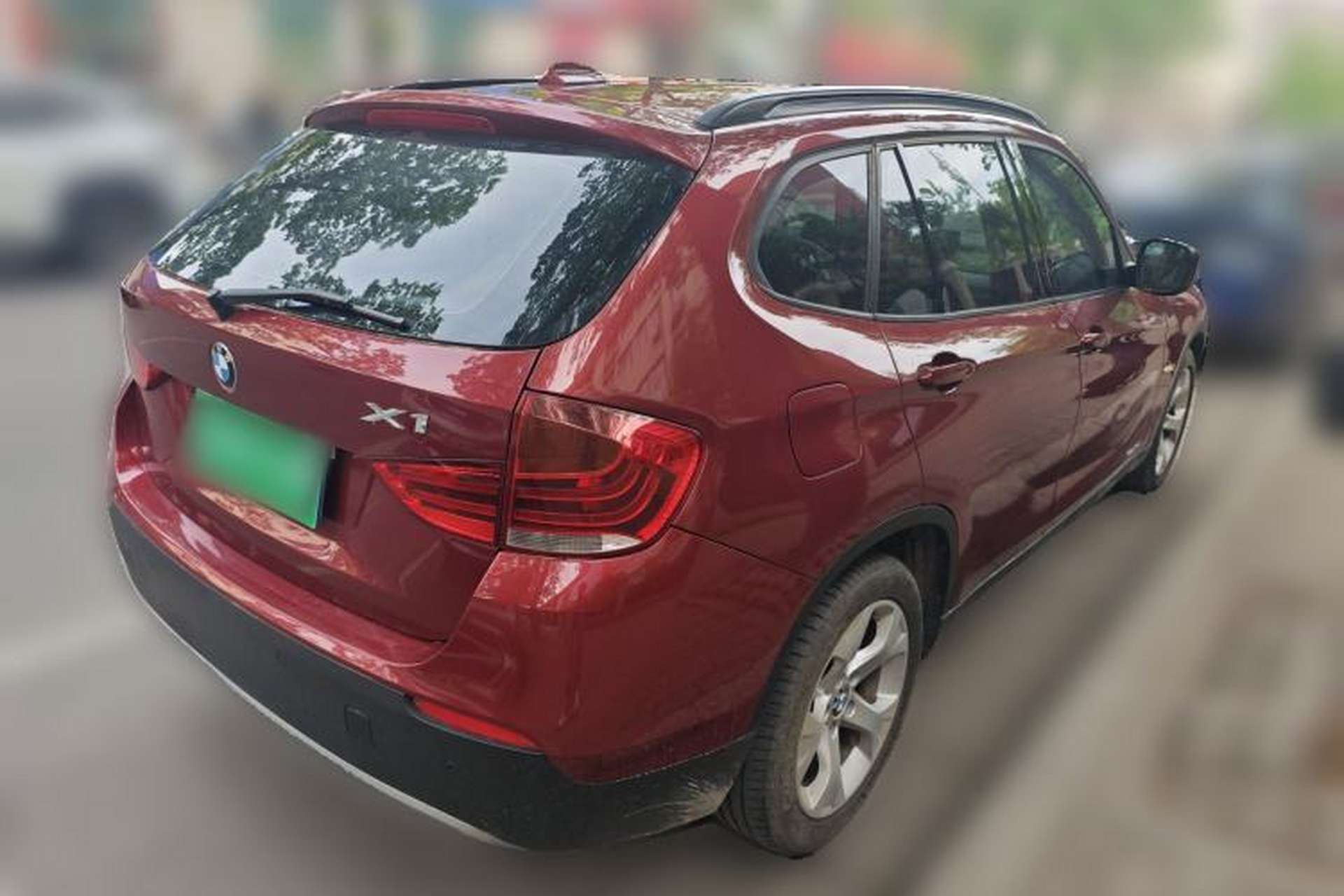 Used BMW X1 2010 sDrive18i Luxury Model Rear Right 45 Deg
