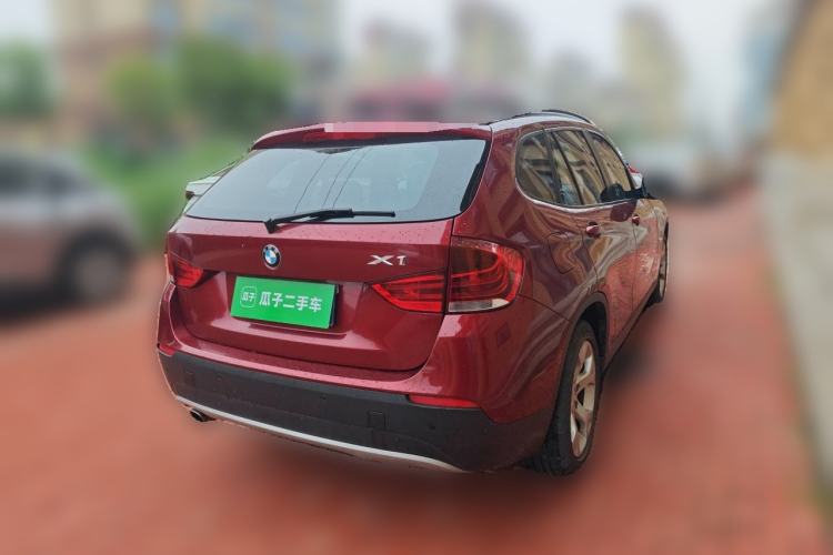 Used BMW X1 2010 sDrive18i Luxury Model Rear Right 45 Deg