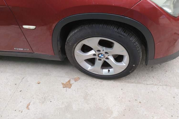 Used BMW X1 2010 sDrive18i Luxury Model Right Front Wheel Hub