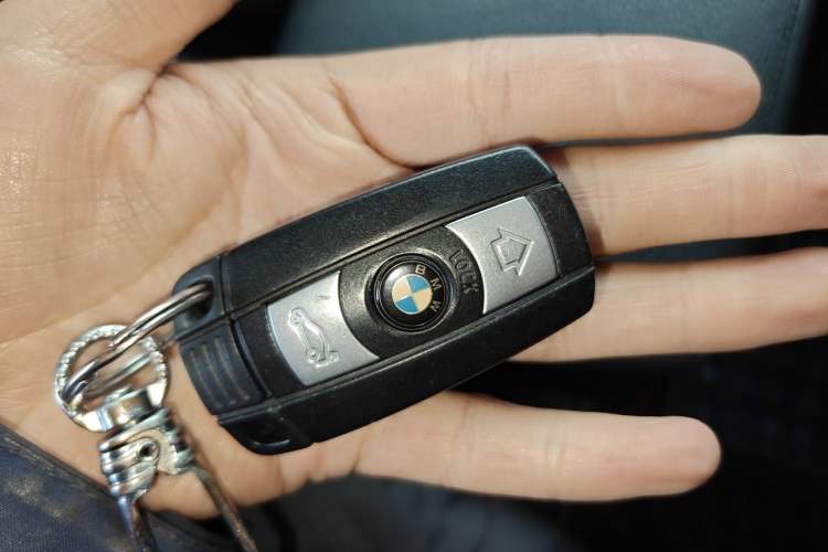 Used BMW X1 2010 sDrive18i Luxury Model Vehicle Key