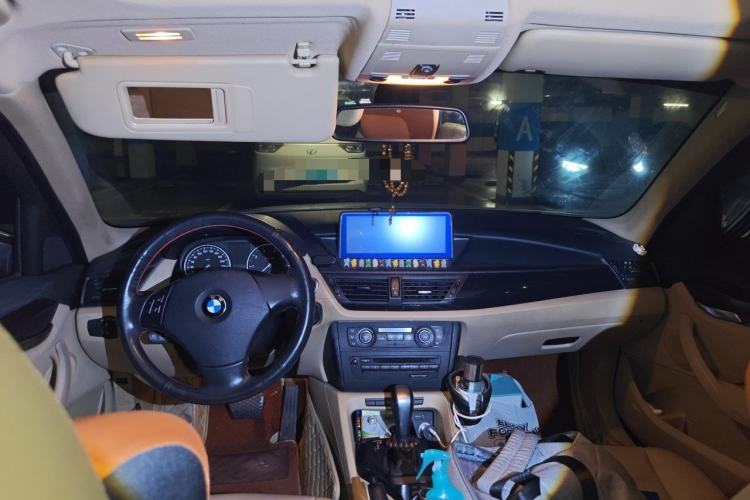 Used BMW X1 2010 sDrive18i Luxury Model Headliner