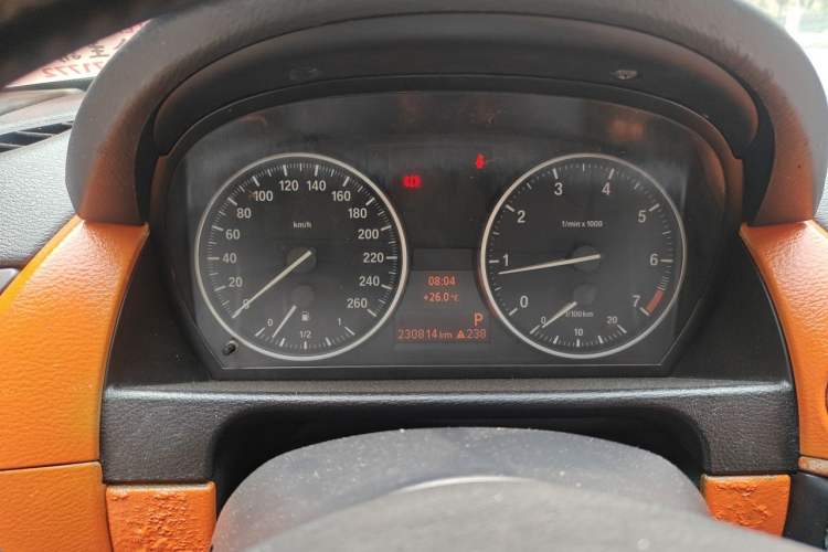 Used BMW X1 2010 sDrive18i Luxury Model Instrument Cluster