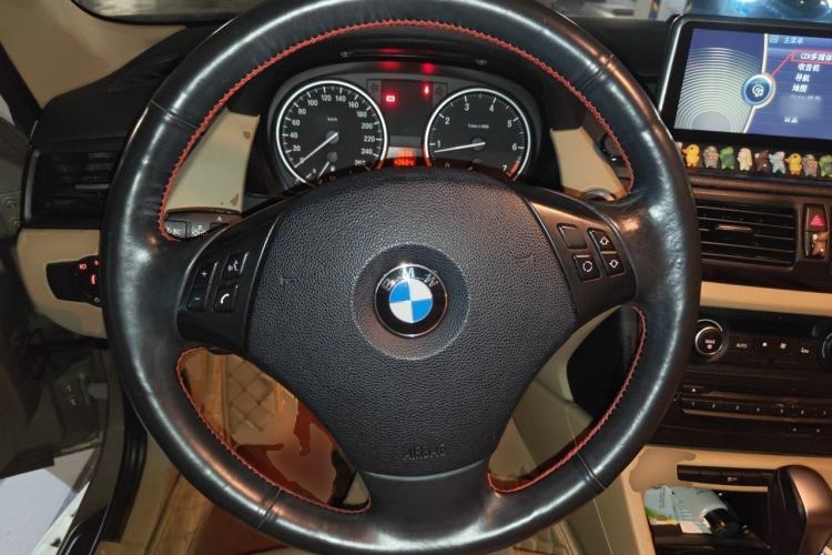 Used BMW X1 2010 sDrive18i Luxury Model Steering Wheel